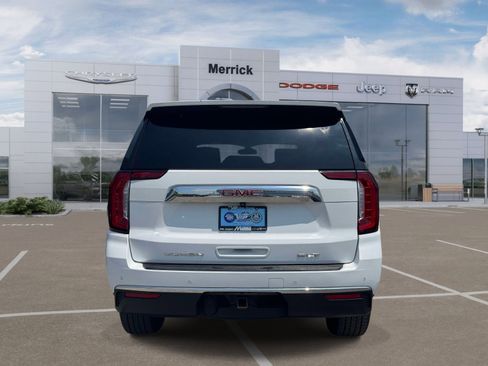 Used 2021 GMC Yukon SLT w/ SLT Premium Package AWD/4WD image 7