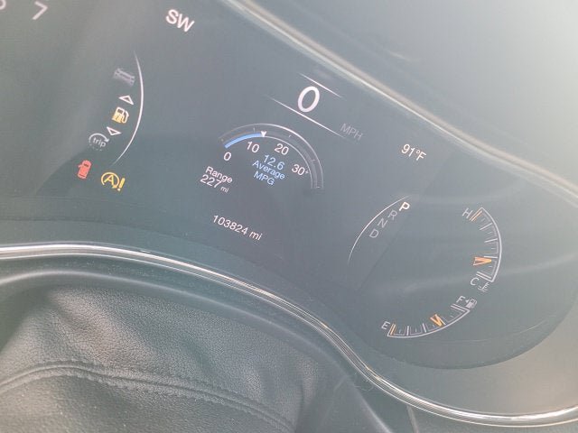 Used 2018 Jeep Grand Cherokee Laredo AWD/4WD image 36