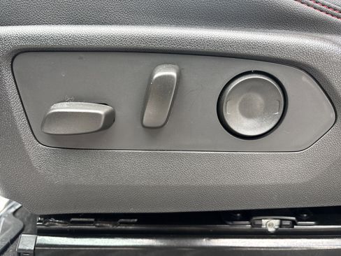 New 2026 Chevrolet Colorado Z71 w/ Technology Package image 13