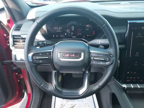 Used 2025 GMC Acadia AT4 w/ LPO, Floor Liner Package AWD/4WD image 17