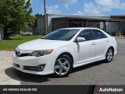 Used 2014 Toyota Camry SE