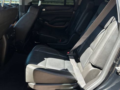 Used 2018 Chevrolet Tahoe Premier AWD/4WD image 10