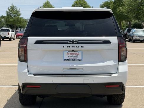 Used 2024 Chevrolet Tahoe Z71 w/ Z71 Off-Road Package AWD/4WD image 5