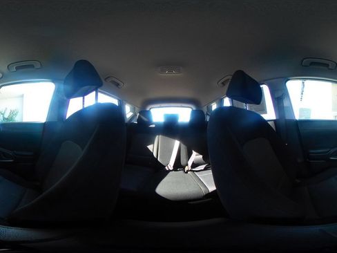 Used 2025 Kia Soul LX w/ LX Technology Package FWD image 40