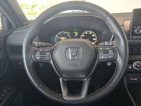 Used 2025 Honda CR-V Sport image 13