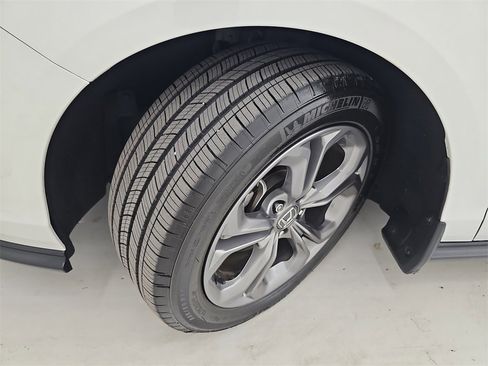 Certified 2024 Honda Accord EX image 34