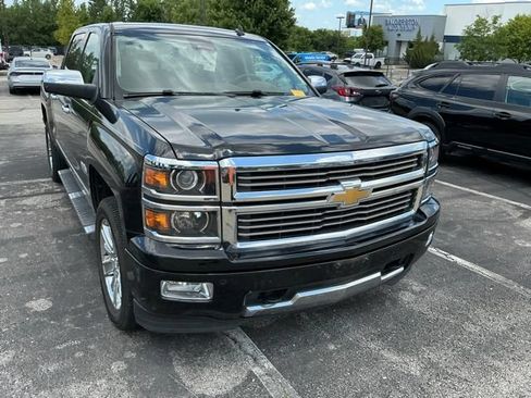 Used 2014 Chevrolet Silverado 1500 High Country w/ High Country Premium Package AWD/4WD image 3
