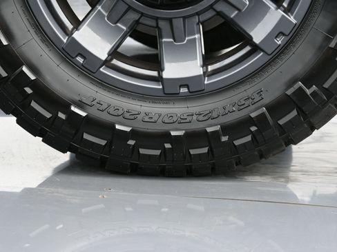 Used 2024 Ford F250 Lariat w/ Sport Appearance Package image 45