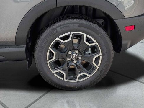 New 2025 Ford Bronco Sport Outer Banks w/ Outer Banks Tech Package+ image 17