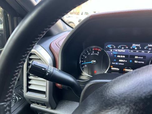 Used 2020 Ford F250 Platinum w/ FX4 Off-Road Package image 29