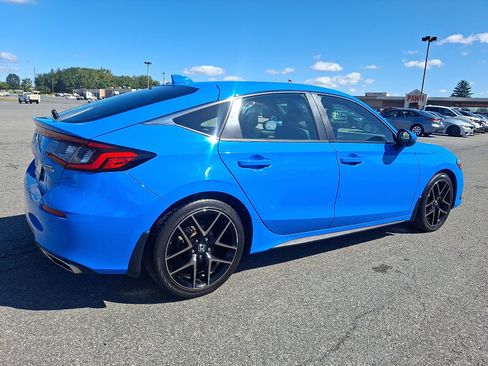 Used 2022 Honda Civic Sport Touring image 6