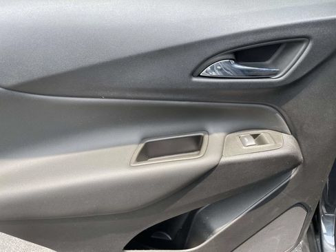 Used 2023 Chevrolet Equinox LT FWD image 13