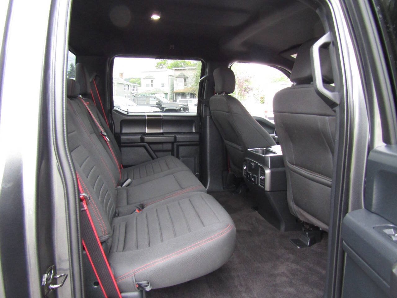Used 2019 Ford F150 XLT w/ Equipment Group 302A Luxury AWD/4WD image 29