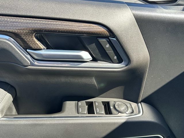 Certified 2026 Chevrolet Silverado 1500 LT AWD/4WD image 19