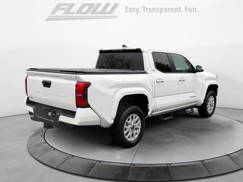 Used 2024 Toyota Tacoma SR5 image 8