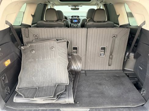 Used 2019 Subaru Ascent Limited w/ Popular Package #3 image 17