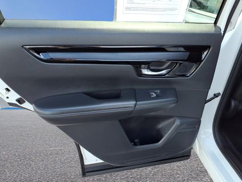 Used 2024 Honda CR-V EX-L image 12