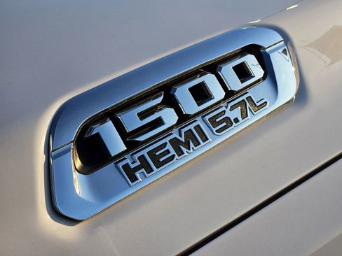 Used 2020 RAM 1500 Big Horn image 14