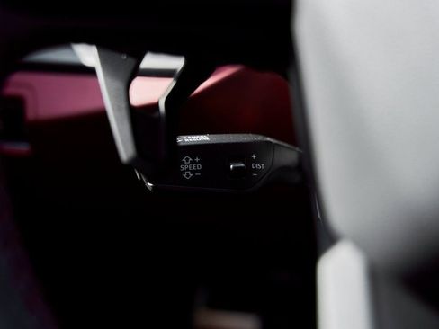 Used 2024 Lamborghini Urus S image 66