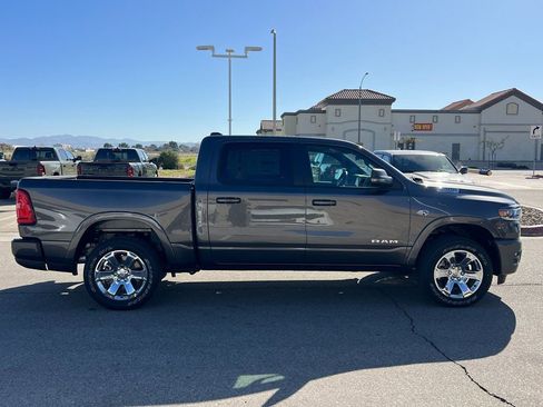 New 2026 RAM 1500 Big Horn AWD/4WD image 8