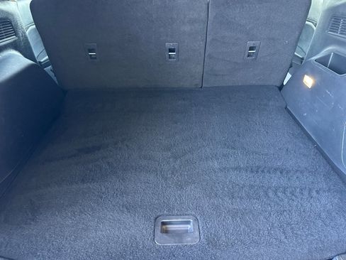 Used 2024 Ford Edge SEL image 11