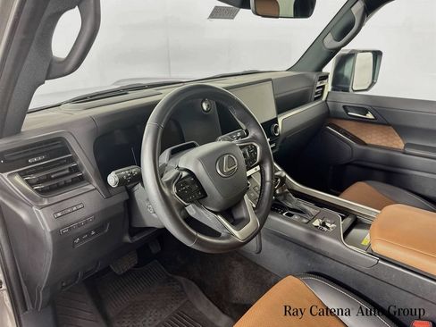Certified 2025 Lexus GX 550 w/ Accessory Package (2T) AWD/4WD image 9