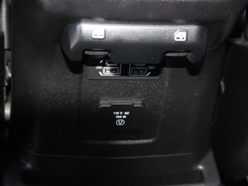 Used 2021 Jeep Wrangler Unlimited Rubicon AWD/4WD image 33