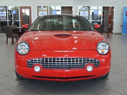 Used 2003 Ford Thunderbird RWD image 8
