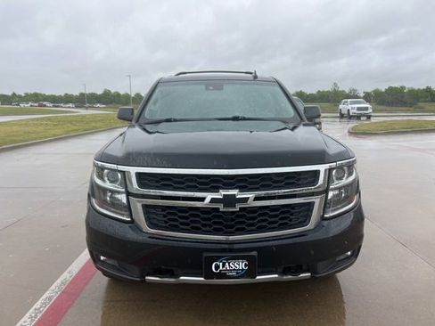 Used 2018 Chevrolet Tahoe LT w/ Z71 Midnight Edition image 2