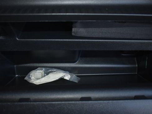 Used 2018 Ford F150 XLT w/ Equipment Group 302A Luxury image 46