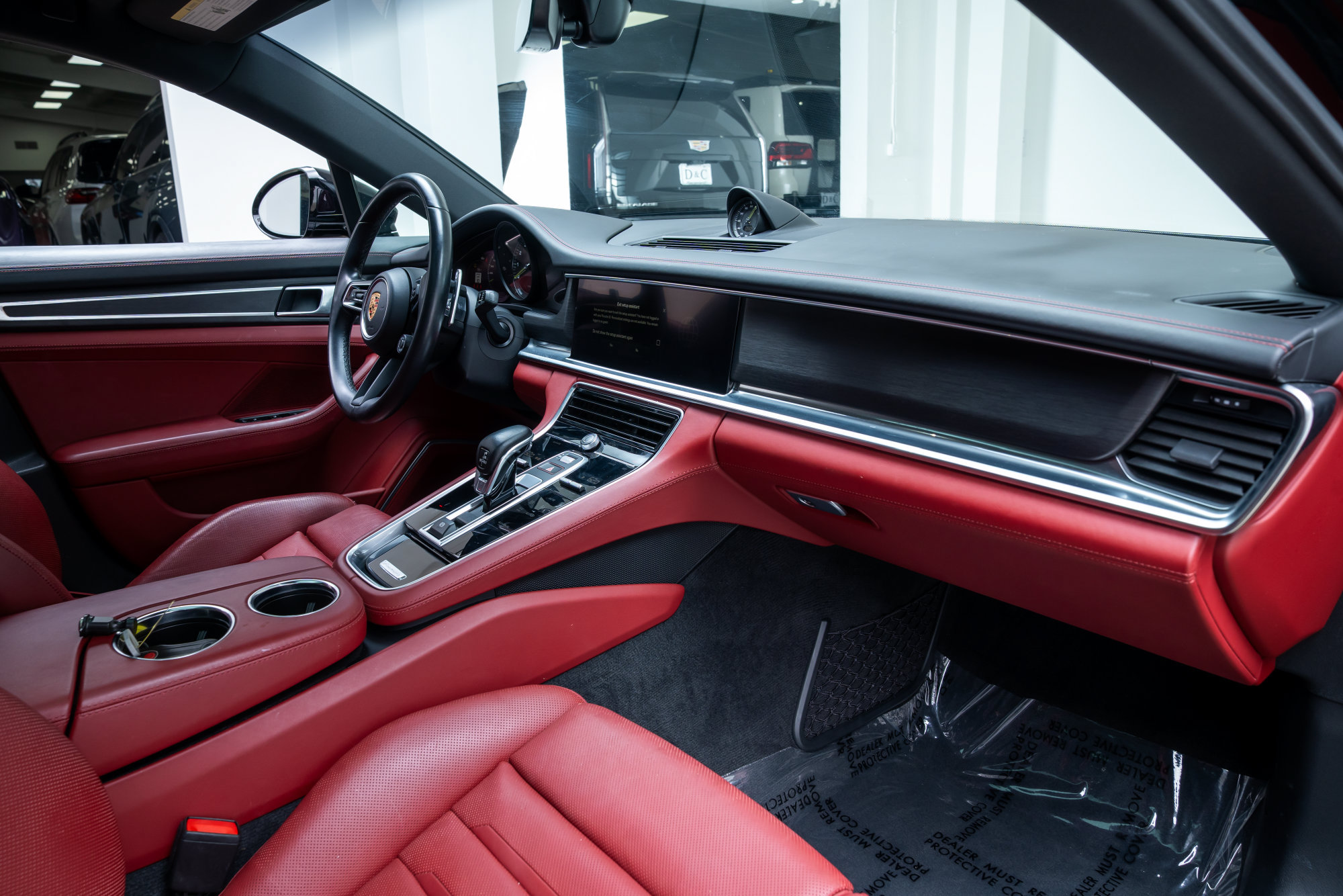 Used 2023 Porsche Panamera 4 Platinum Edition AWD/4WD image 28