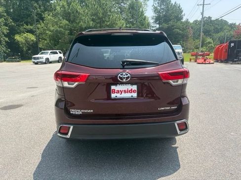 Used 2019 Toyota Highlander Limited AWD/4WD image 18