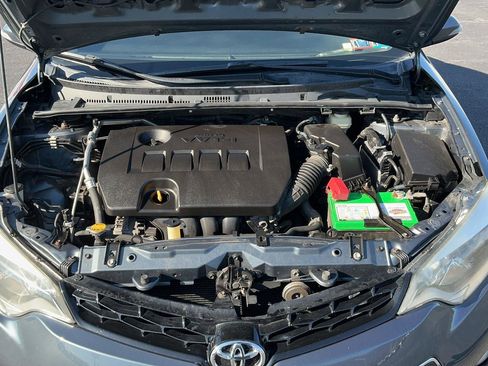 Used 2016 Toyota Corolla S Premium image 35