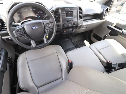 Certified 2022 Ford F250 XL w/ XL Value Package RWD image 6