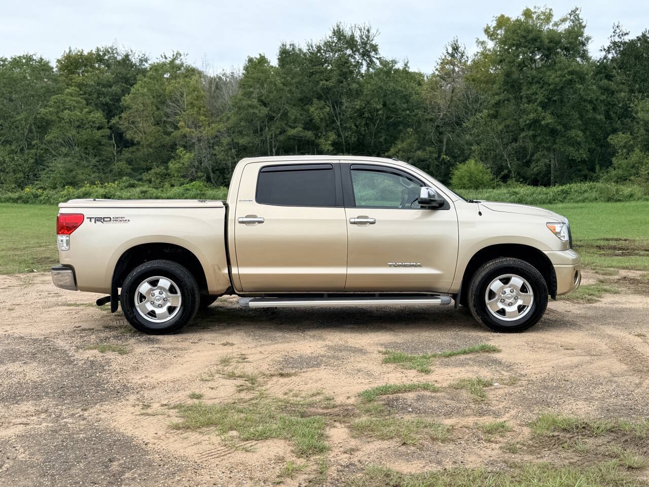Used 2010 Toyota Tundra Limited RWD image 6
