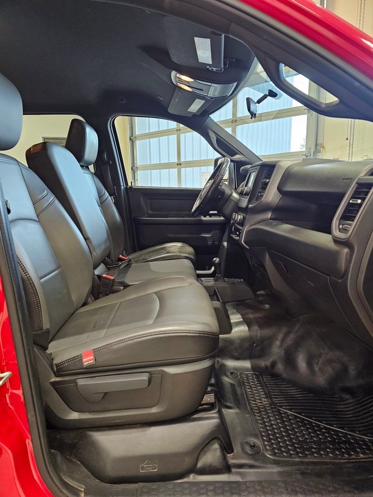 Used 2024 RAM 2500 Tradesman AWD/4WD image 26