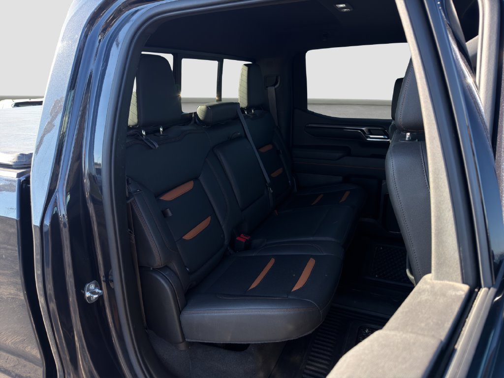 Used 2022 GMC Sierra 1500 AT4 w/ AT4 Preferred Package AWD/4WD image 19