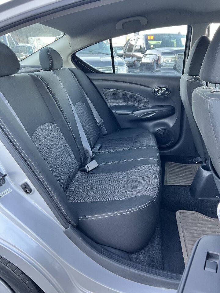 Used 2019 Nissan Versa SV FWD image 16