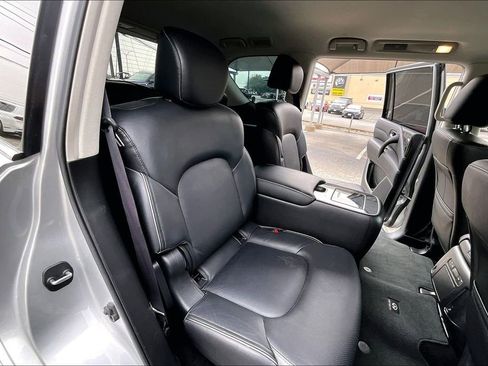 Certified 2023 INFINITI QX80 Luxe w/ Cargo Package image 39