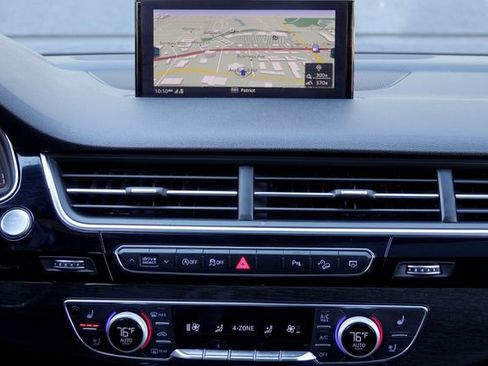 Used 2018 Audi Q7 3.0T Prestige w/ Prestige Package image 25