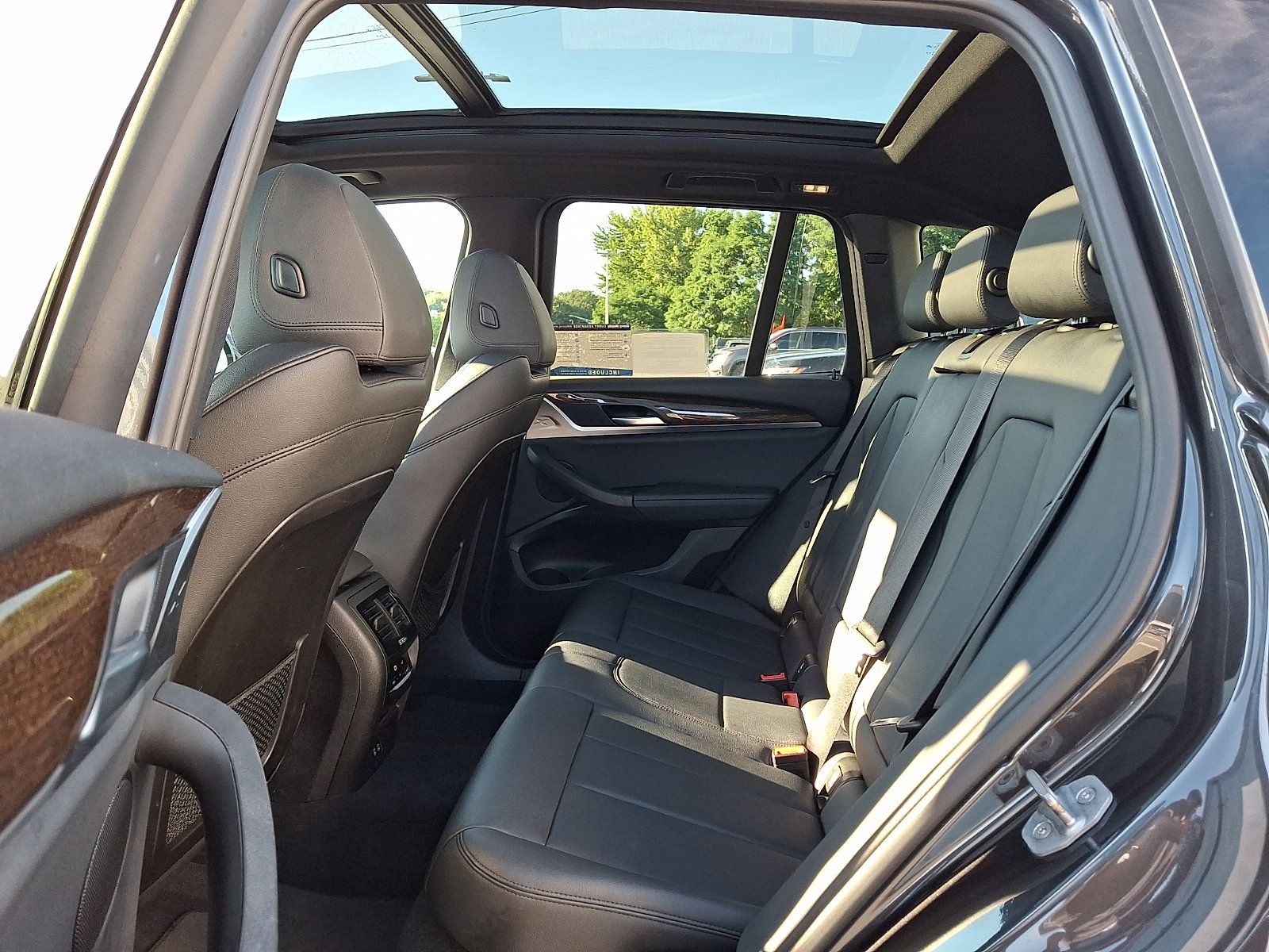 Used 2020 BMW X3 xDrive30i w/ Convenience Package AWD/4WD image 10