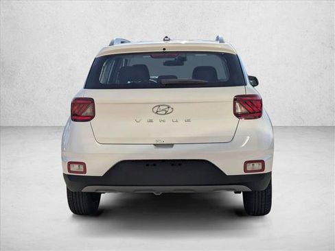 New 2026 Hyundai Venue SEL image 8