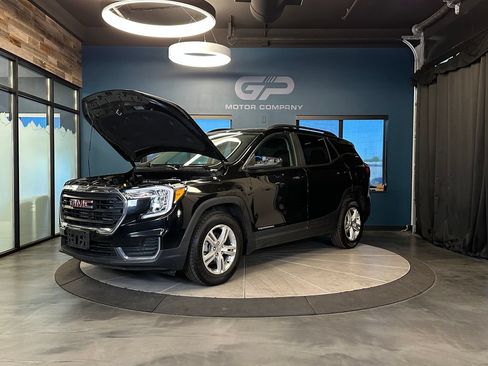 Used 2022 GMC Terrain SLE w/ Driver Convenience Package AWD/4WD image 24