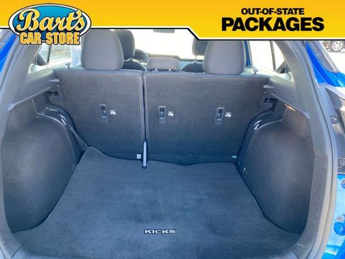 Used 2023 Nissan Kicks SV FWD image 8