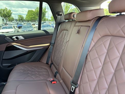 New 2026 BMW X5 xDrive40i AWD/4WD image 33