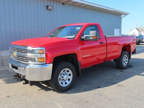 Used 2017 Chevrolet Silverado 3500 W/T w/ WT Fleet Convenience Package AWD/4WD image 4