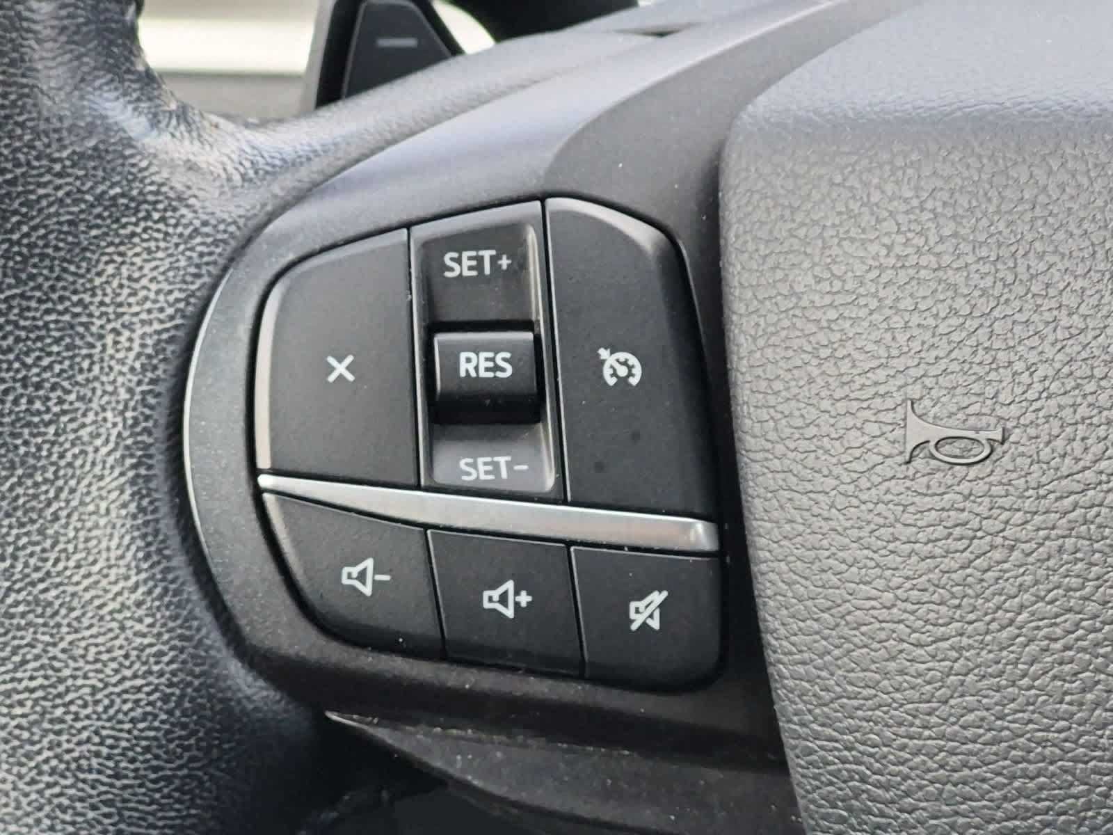 Used 2020 Ford Explorer XLT RWD image 23