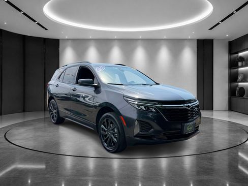 Certified 2023 Chevrolet Equinox RS AWD/4WD image 2
