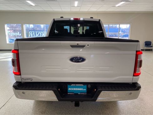 Used 2023 Ford F150 Lariat w/ Equipment Group 502A High image 8