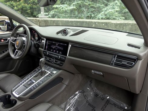 Certified 2021 Porsche Macan GTS AWD/4WD image 60